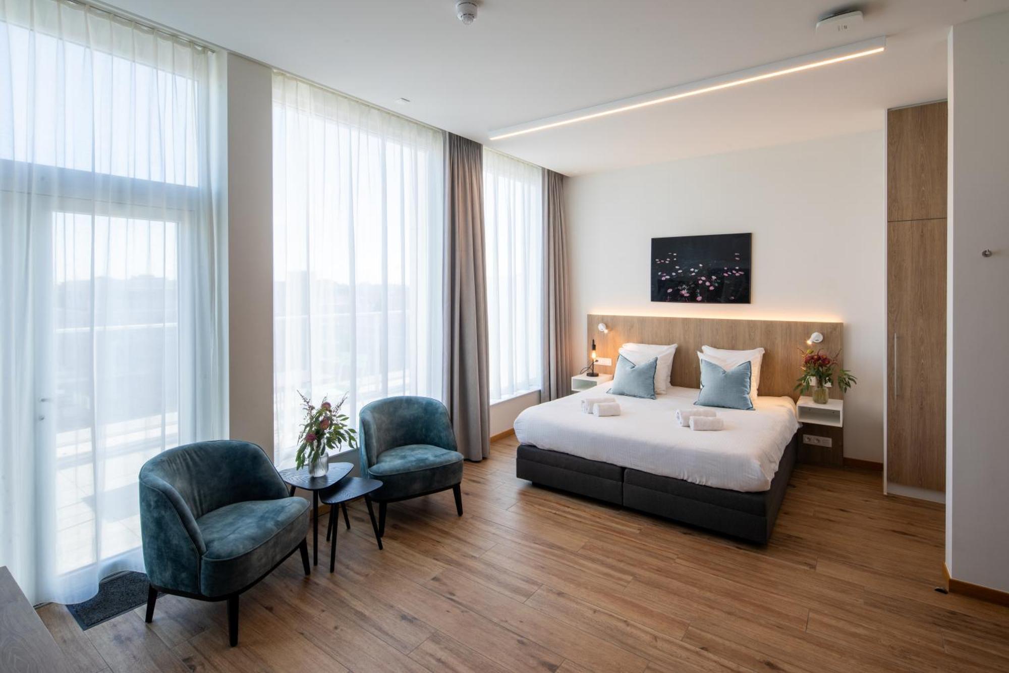 Hotel Den Briel خنت المظهر الخارجي الصورة