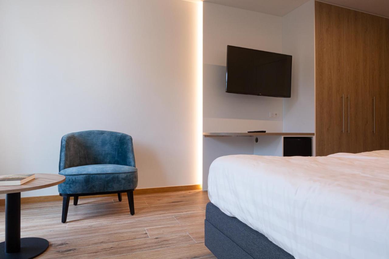 Hotel Den Briel خنت المظهر الخارجي الصورة